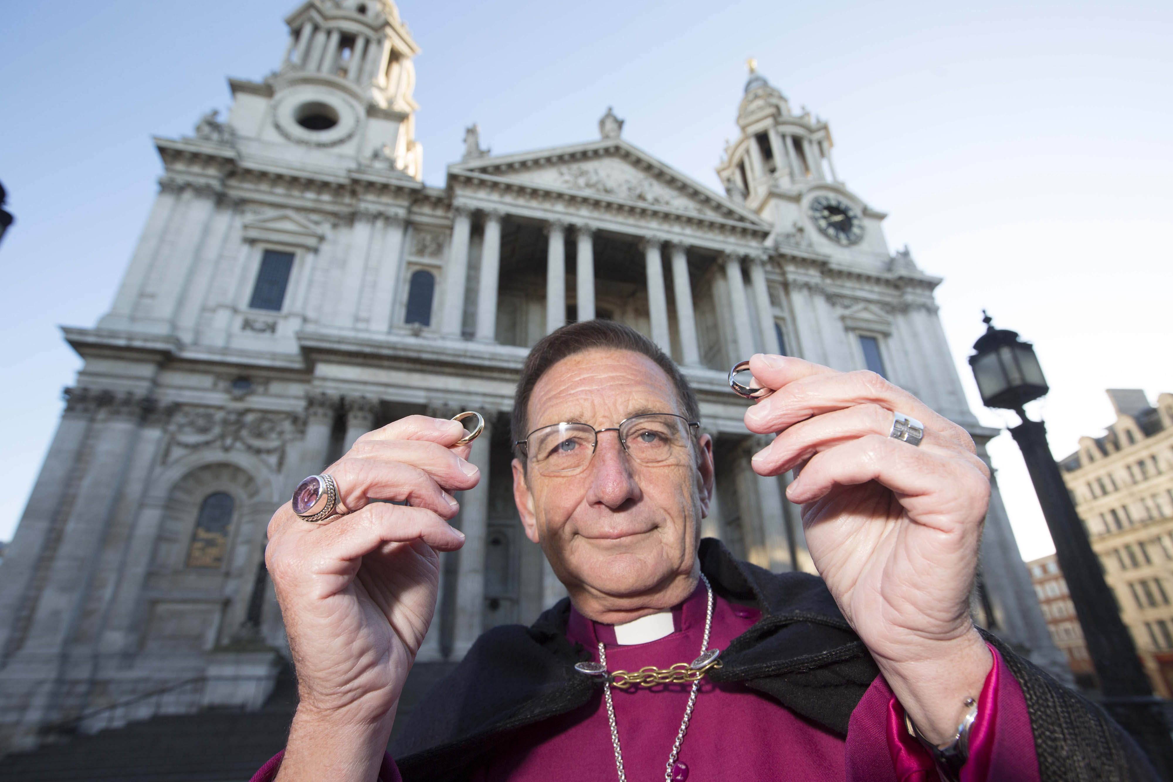 Bishop Michael Doe outside St Paul's Cathedral says I DO to Fairtrade Gold